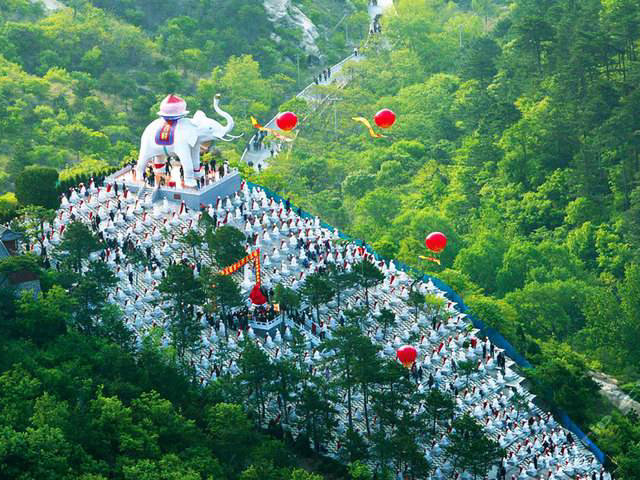 远看医巫闾山